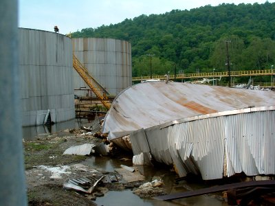 Trashed Tank - Rouseville, PA photo