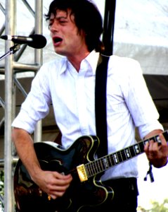 electrictouchleadsinger