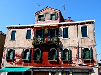 Murano building colors