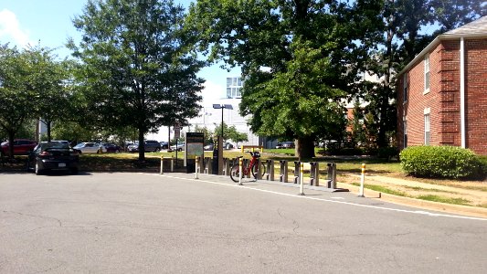N Quincy St & Glebe Rd