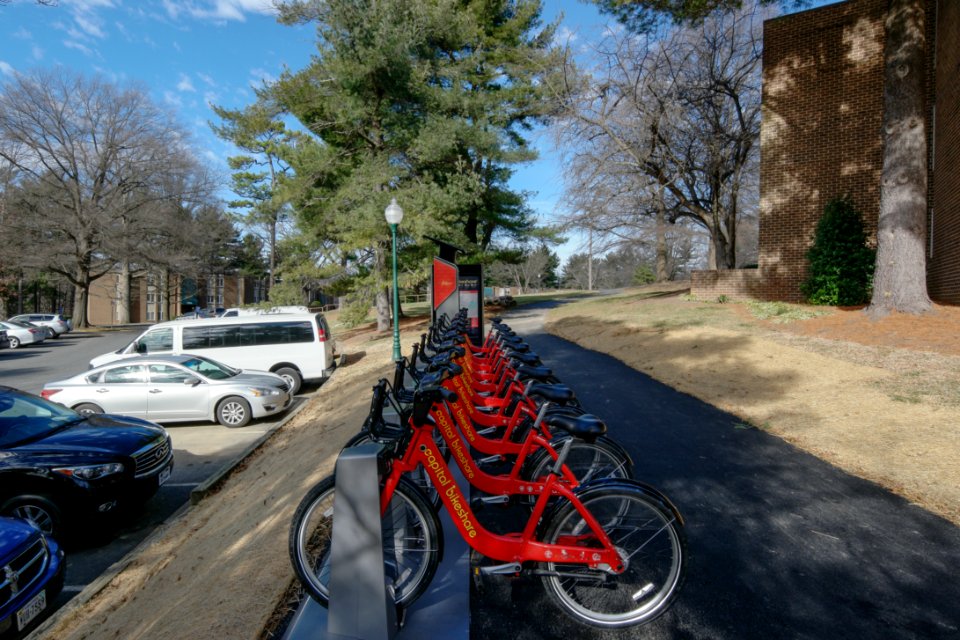 New station no. 437 - North Shore & Cameron Crescent Dr - Crescent Apartments