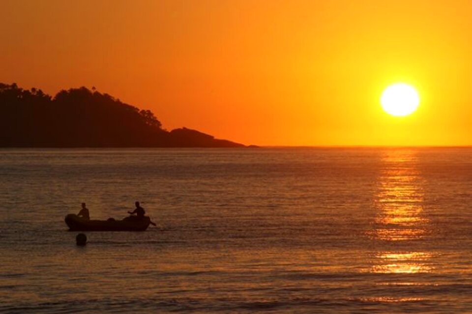 Sunset mar water