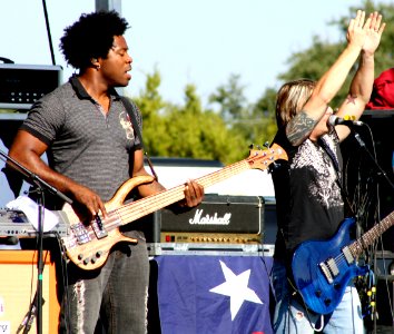 shout6
