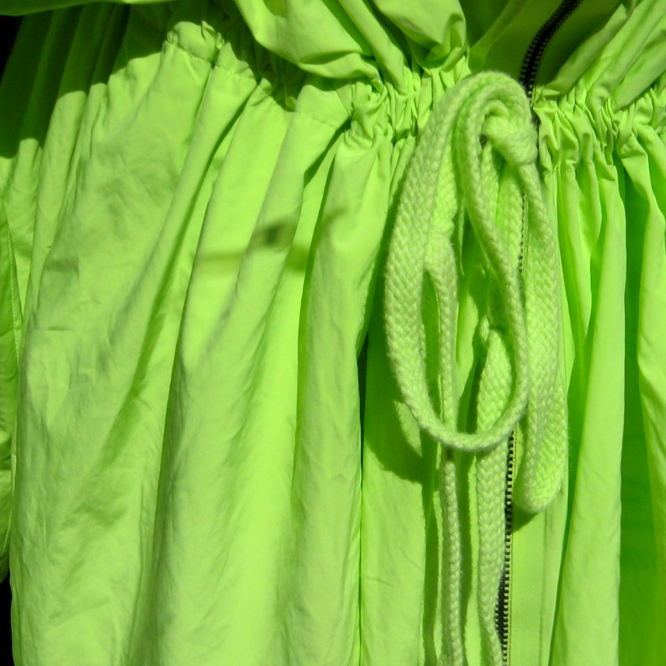 hi-vis top
