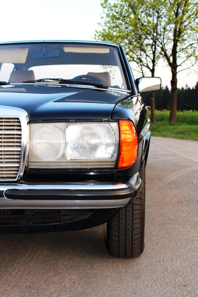 Mercedes vehicle oldie