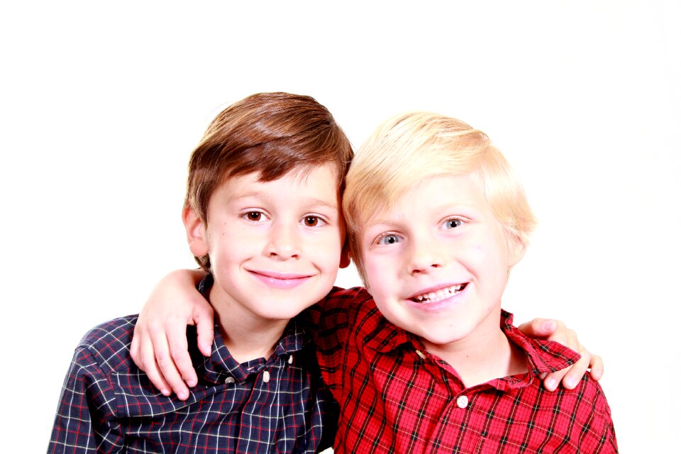 Child happy siblings
