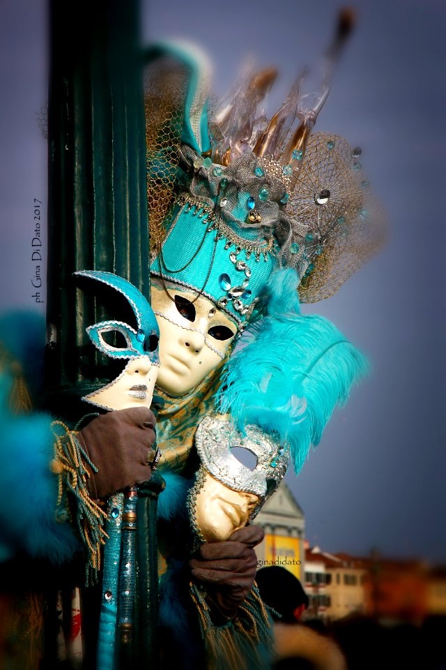Dietro quella maschera....