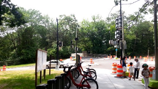 Harvard St & Adams Mill Rd NW