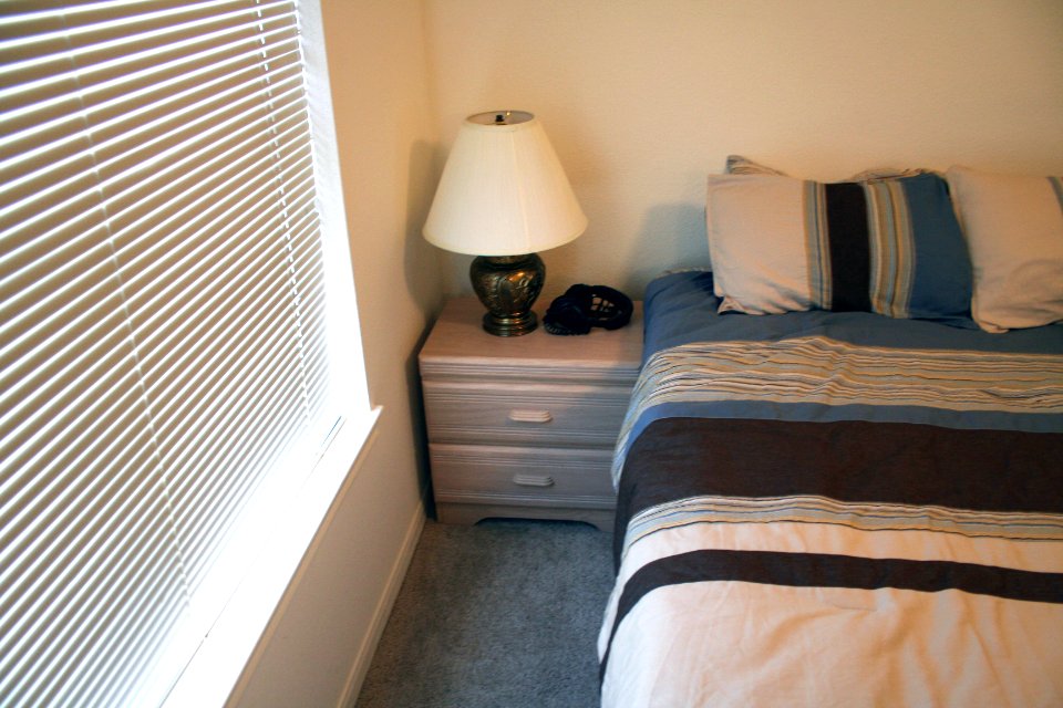 bedwindownightstand