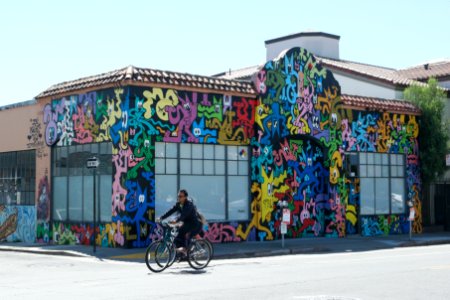 235 Valencia St