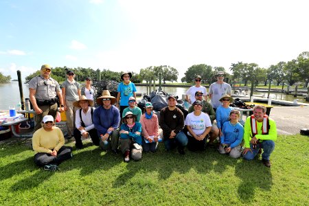 NPSPhoto M.Collier 2019 CS BeachClean GroupPic (3)