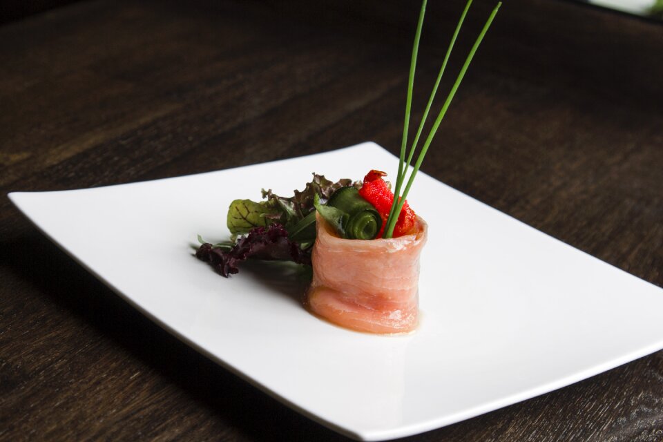 Rouleaux salmon appetizer