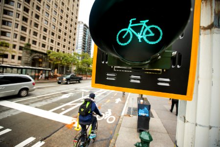 bike signal bidirectional 2nd seattle photo