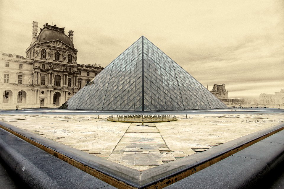 al Louvre ... L'antico e il moderno