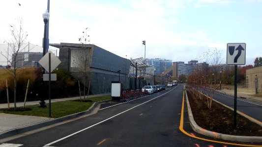 Long Bridge Park/Long Bridge Dr & 6th St S