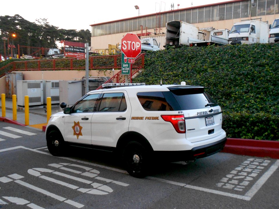 Golden Gate Bridge Patrol 2013 Ford Interceptor SUV