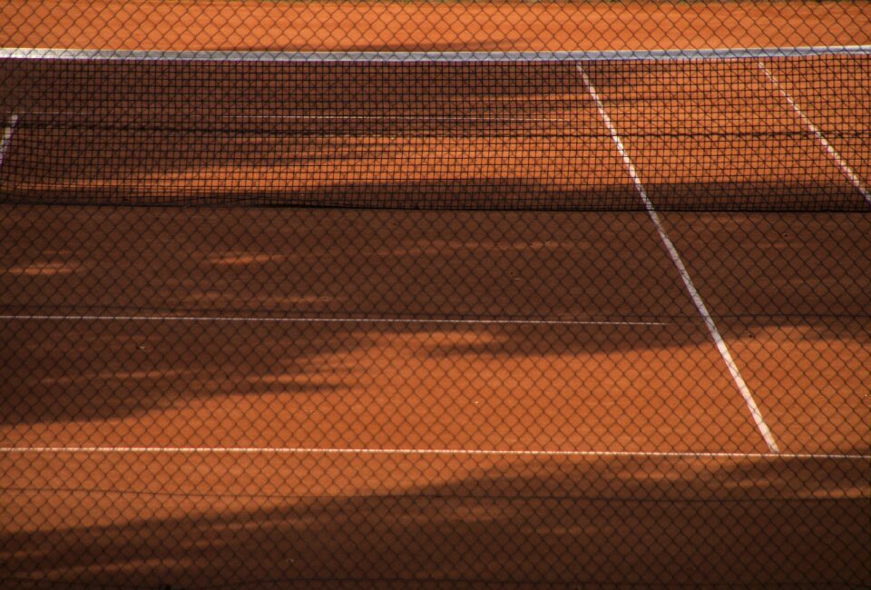 Clay court red eingezeunt