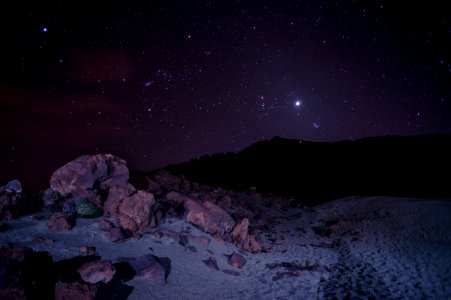 Teide, Tenerife at night, with Jupiter in the constellation Taurus, close to Pleiades.