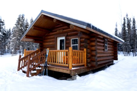 Engineer Lake public use cabin in the snow.