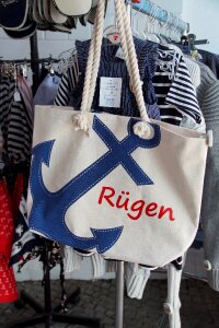 Anchor souvenir sale