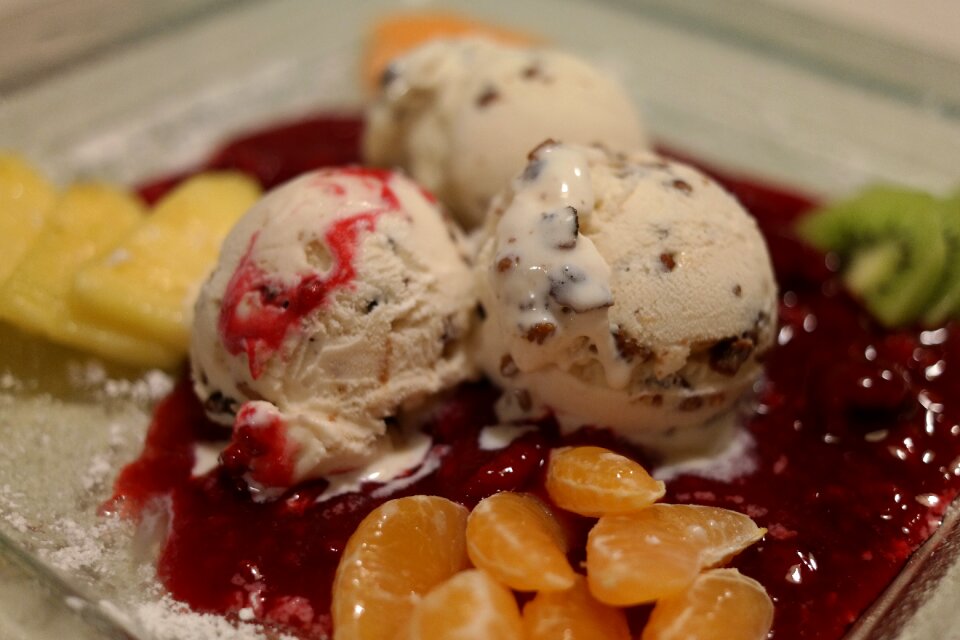 Feasting ice cream sweet dish