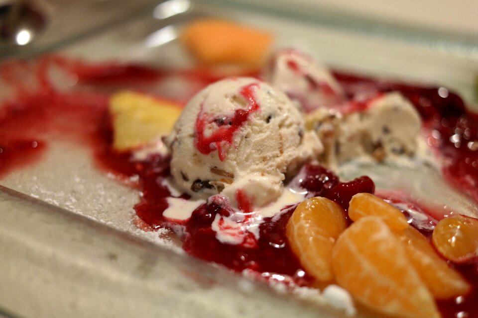 Feasting ice cream sweet dish