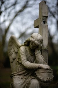 bokeh tomb stone