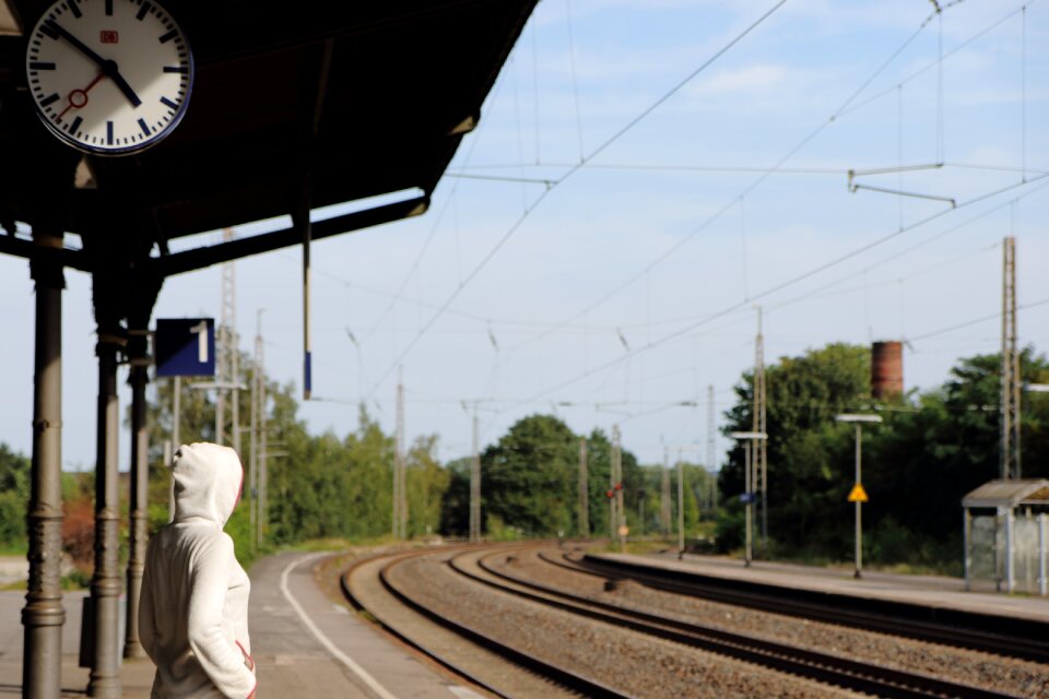 Platform rail traffic travel