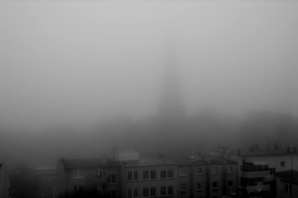 St. Marien am Morgen im Nebel