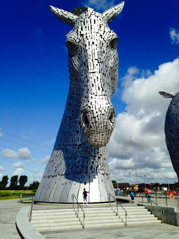 Water sculpture scotland