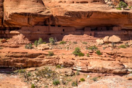 Overhanging rock that provides shade to the dwellings