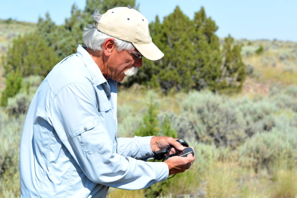 BLM Utah Cadastral Survey Team conducts resurvey of an 1872 General Land Office Survey in the West Desert District