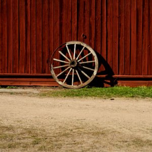 Broken Wheel photo