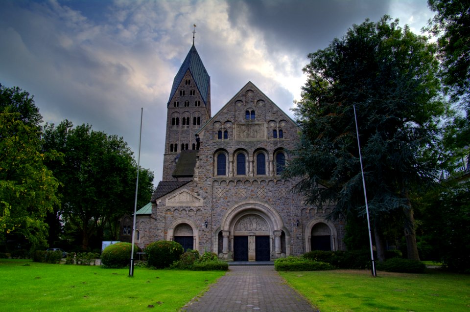 St. Elisabeth Kirche photo