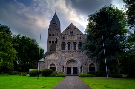St. Elisabeth Kirche photo