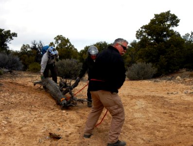 OHV group members volunteer on Devil's Racetrack photo