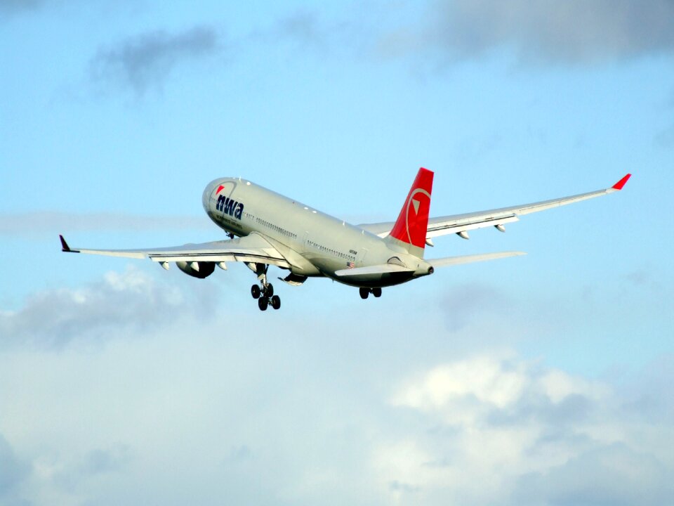 Aircraft jetz take off