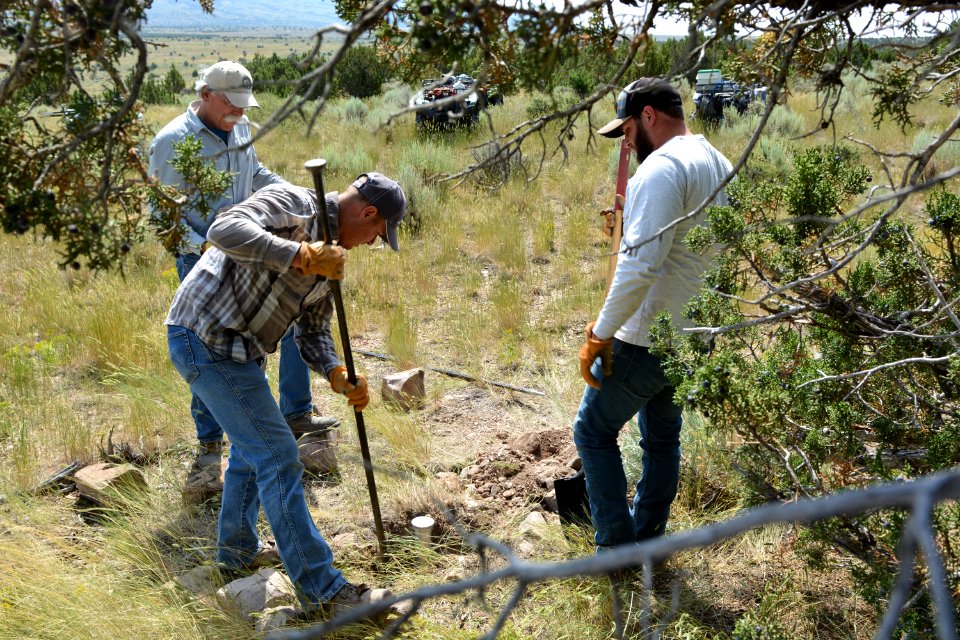 BLM Utah Cadastral Survey Team conducts resurvey of an 1872 General Land Office Survey in the West Desert