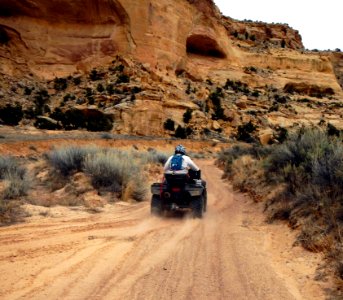 OHV group members volunteer on Devil's Racetrack photo