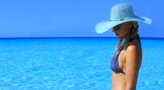 lampedusa spiaggia dei conigli carmen fiano