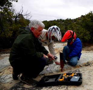 OHV group members volunteer on Devil's Racetrack photo