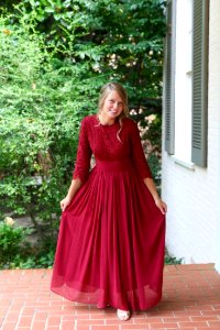 b2d9834aaa2485310f2383d855111de7--modest-bridesmaid-dresses-modest-dresses