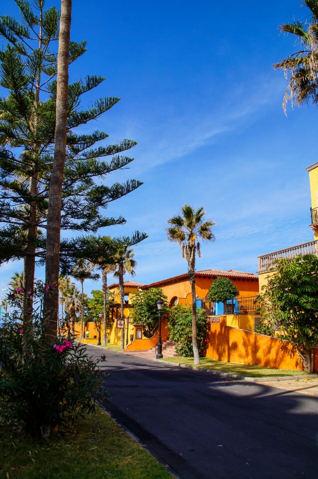 Tenerife road architecture