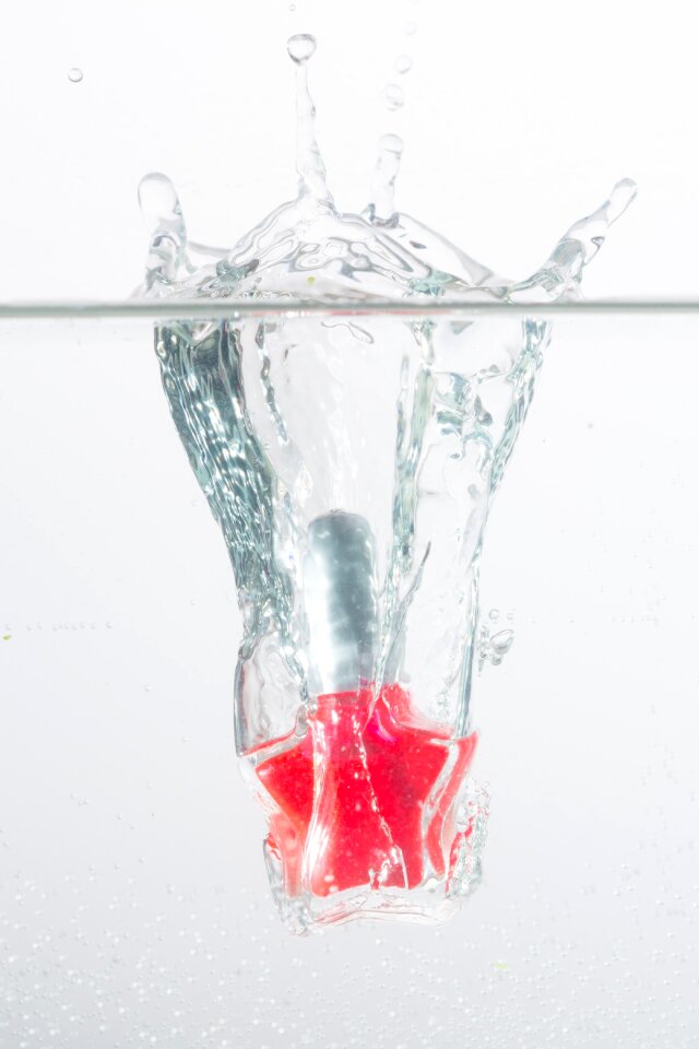 Spray water splashes spill over