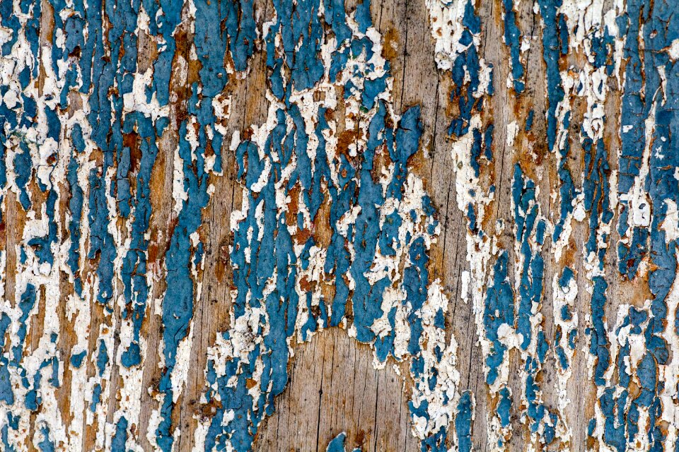 Old old paint structure