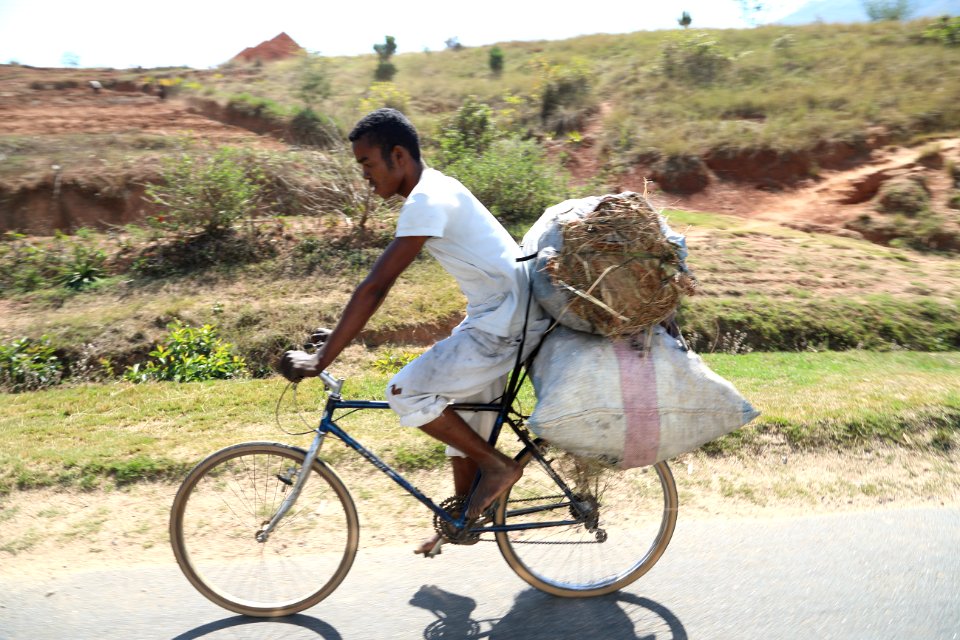De Ambopsitra a Antsirabe