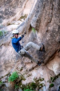 Outdoor Exploration teacher Cavett Eaton's rappelling  demonstration. Moab, UT. Photo by Eric Delphenich