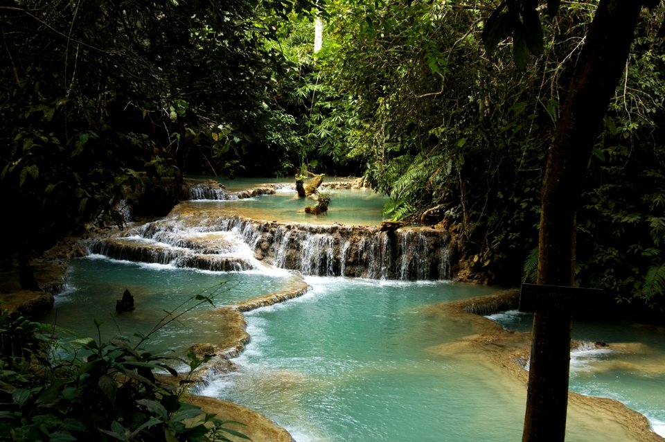 Kuang si waterfall