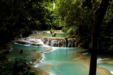 Kuang si waterfall photo
