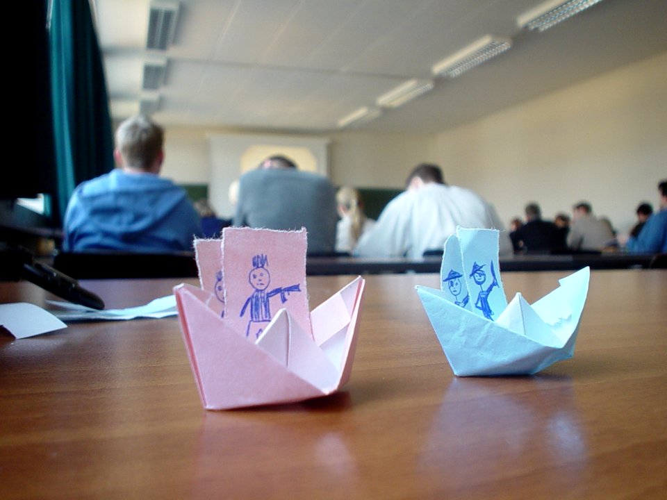 paper battle